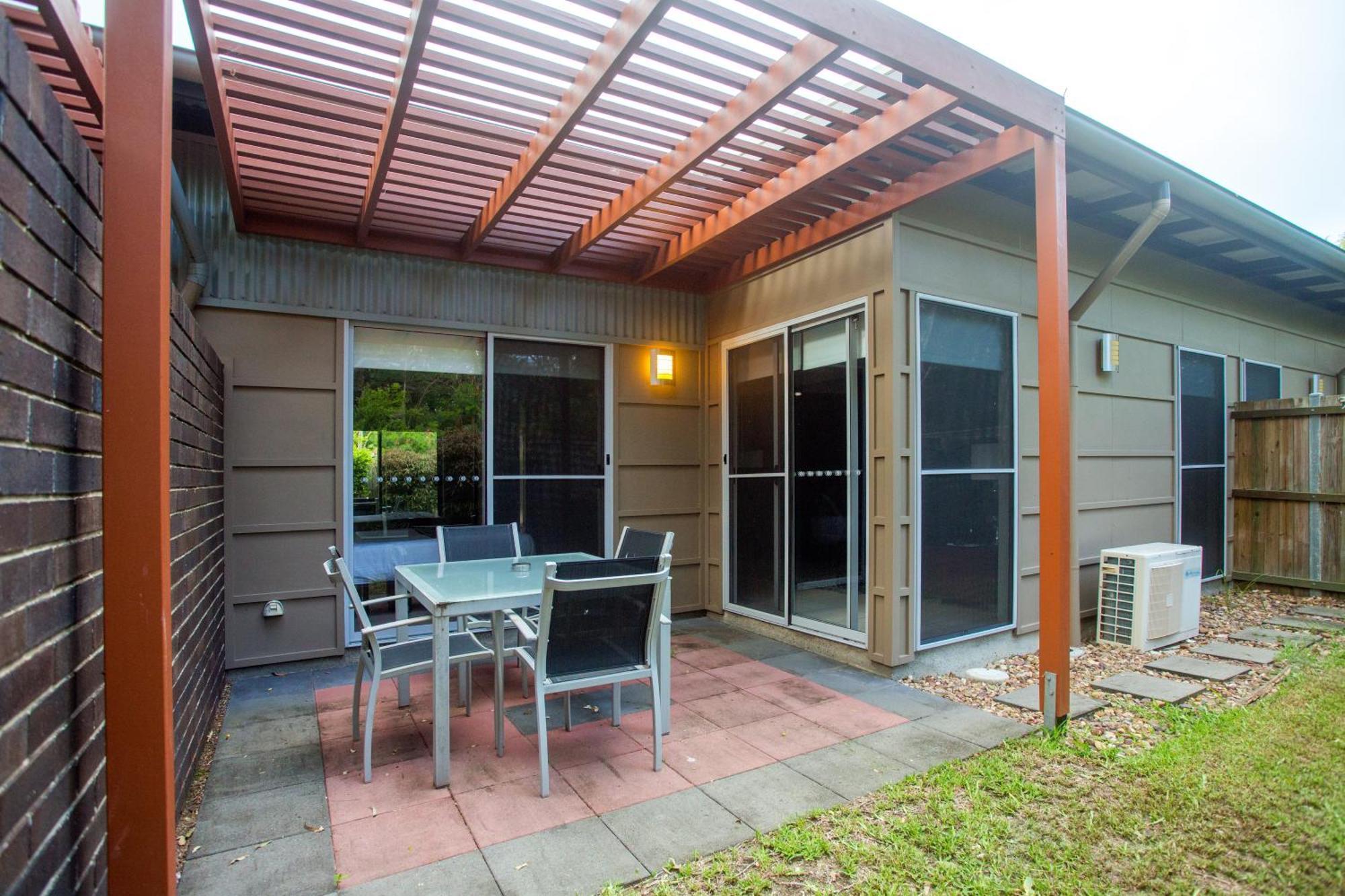 Villa Quarterdecks Retreat Urangan Zimmer foto
