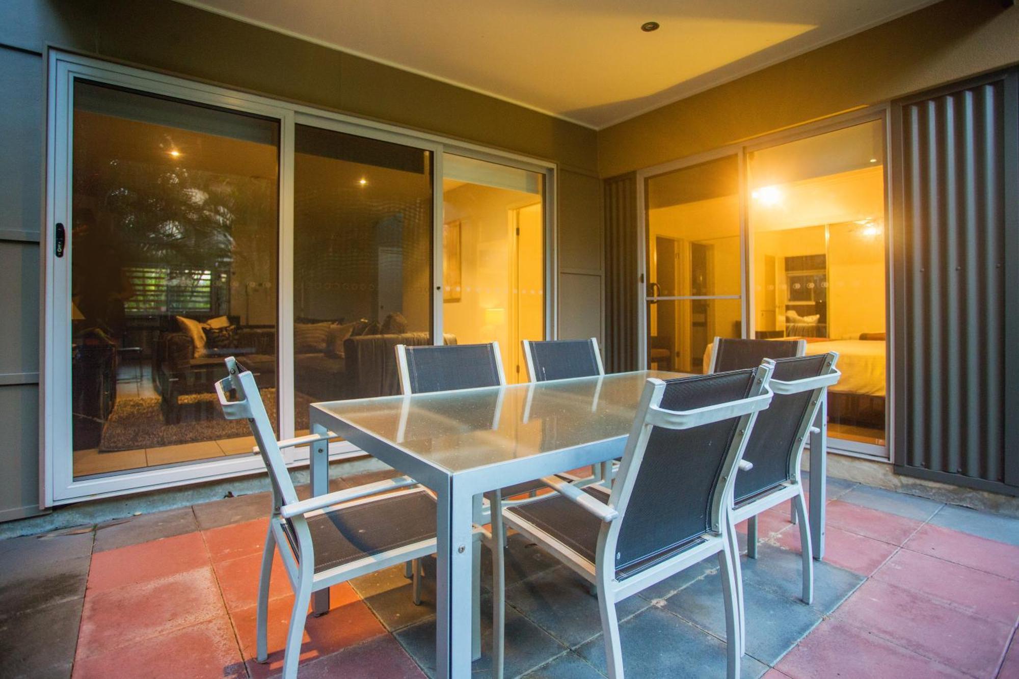 Villa Quarterdecks Retreat Urangan Zimmer foto