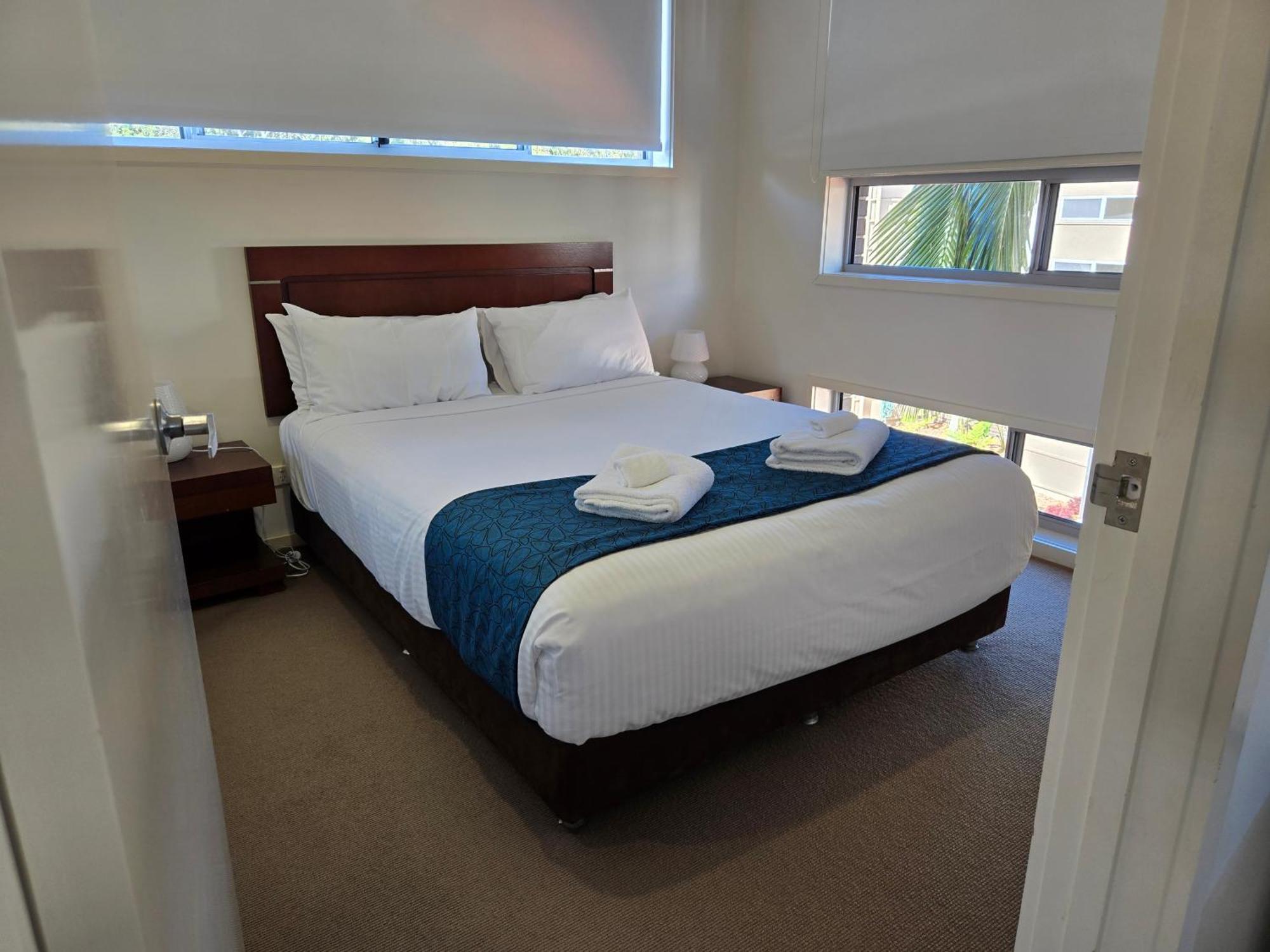 Villa Quarterdecks Retreat Urangan Exterior foto